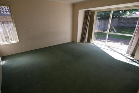 Photo of property in 19 King Edward Avenue, Papakura, 2110