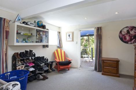 Photo of property in 3/84 Peach Road, Glenfield, Auckland, 0629