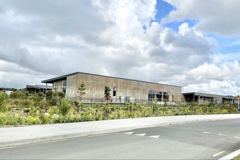 Photo of property in 25 Kaha Road, Takanini, 2110