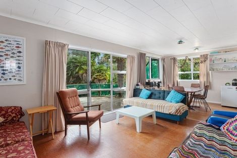 Photo of property in 10 Para-rauaruhe Crescent, Te Kaha, 3199