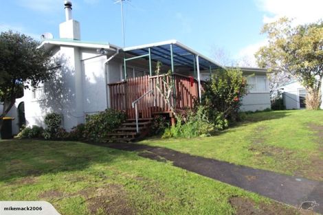 Photo of property in 19 Plumley Crescent, Mangere, Auckland, 2022
