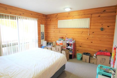 Photo of property in 1/21 Calluna Crescent, Totara Heights, Auckland, 2105