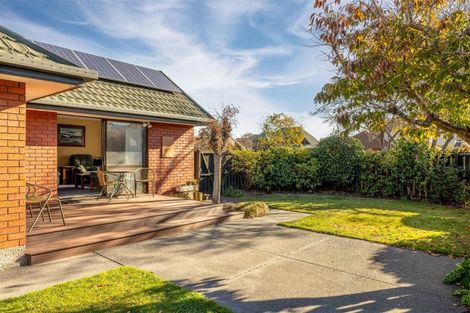 Photo of property in 8 Elvira Court, Bishopdale, Christchurch, 8053