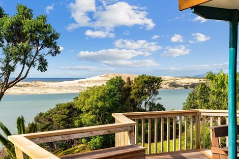 Photo of property in 11 Cheviot Street, Mangawhai Heads, Mangawhai, 0505