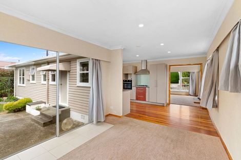 Photo of property in 42 Elizabeth Street, Levin, 5510