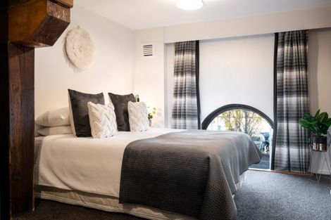 Photo of property in 3/5 Jetty Street, Dunedin Central, Dunedin, 9016