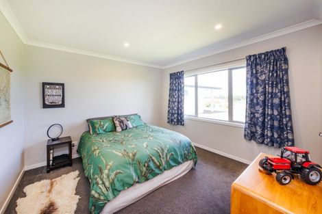 Photo of property in 760 Halcombe Road, Halcombe, Feilding, 4775