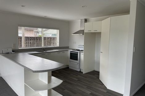 Photo of property in 19b Mcgowan Place, Orewa, 0931