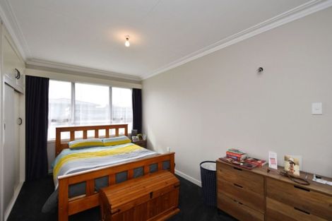 Photo of property in 216 Conyers Street, Strathern, Invercargill, 9812