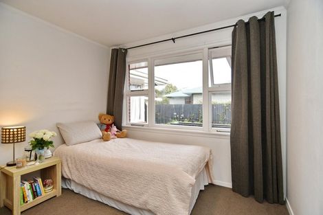 Photo of property in 321 Lake Terrace Road, Shirley, Christchurch, 8061