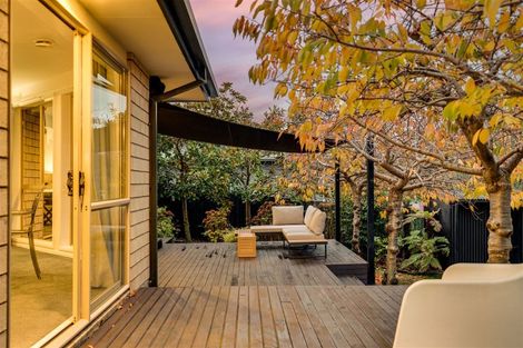 Photo of property in 11 Gilders Grove, Heathcote Valley, Christchurch, 8022