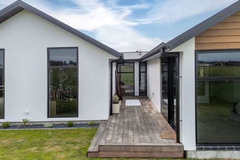 Photo of property in 14 Gimbal Place, Gleniti, Timaru, 7910