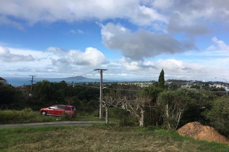 Photo of property in 459 East Coast Road, Murrays Bay, Auckland, 0630