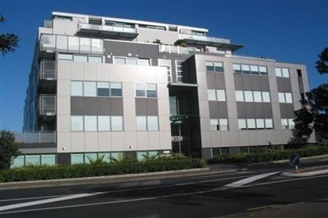 Photo of property in Maison Apartments, 211/16 Huron Street, Takapuna, Auckland, 0622