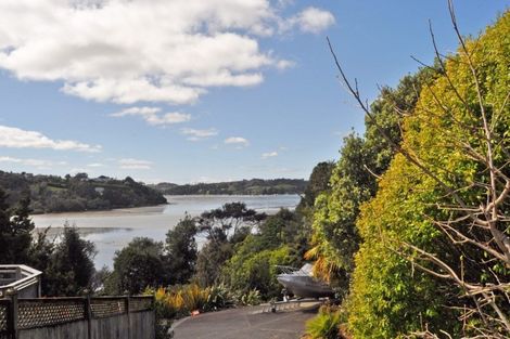 Photo of property in 16 Beach Street, Sandspit, Warkworth, 0982