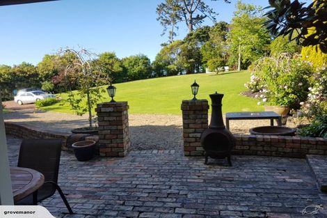 Photo of property in 8 Faith Grove, Greenhithe, Auckland, 0632