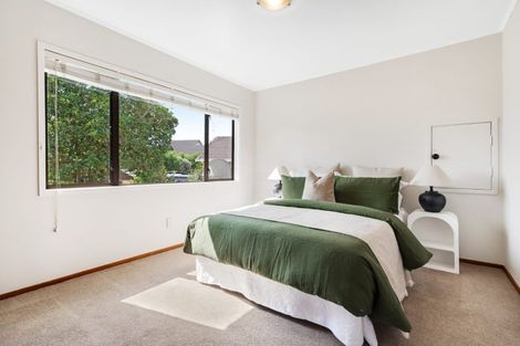 Photo of property in 19 Cornelian Crescent, Half Moon Bay, Auckland, 2012