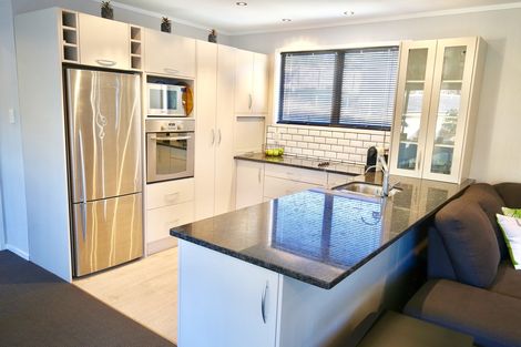 Photo of property in 11 Matipo Crescent, Pukete, Hamilton, 3200