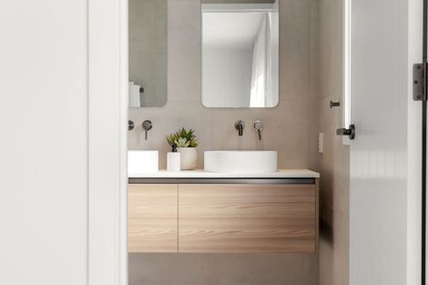 Photo of property in 33 Kauri Point Drive, Rototuna North, Hamilton, 3210