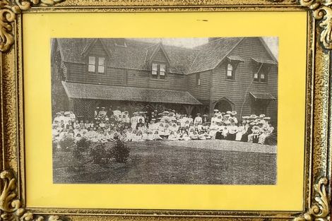 Photo of property in 16 Augustine Street, Waimate, 7924