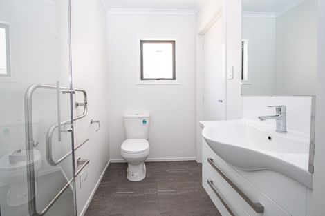 Photo of property in 2/21 Maccallum Court, Rototuna, Hamilton, 3210