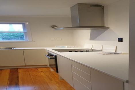 Photo of property in 28 Gibbons Street, Upper Hutt Central, Upper Hutt, 5018