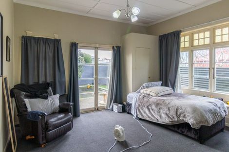 Photo of property in 16 Charles Street, Grasmere, Invercargill, 9810
