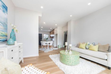 Photo of property in 24a Scarlet Drive, Ranui, Auckland, 0612