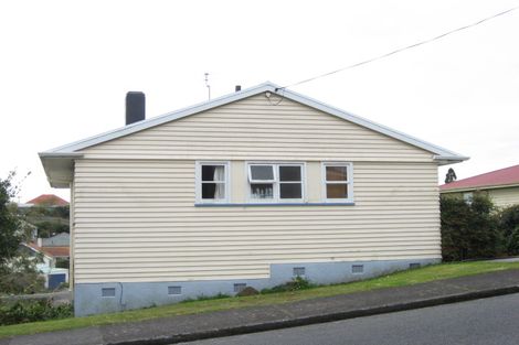 Photo of property in 14 Parsons Street, Vogeltown, New Plymouth, 4310