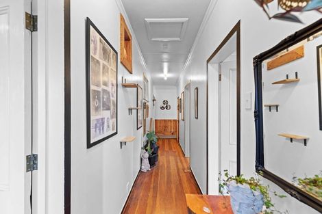 Photo of property in 18 Princess Street, Dannevirke, 4930