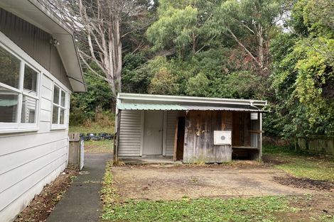 Photo of property in 130 Sievers Grove, Cannons Creek, Porirua, 5024