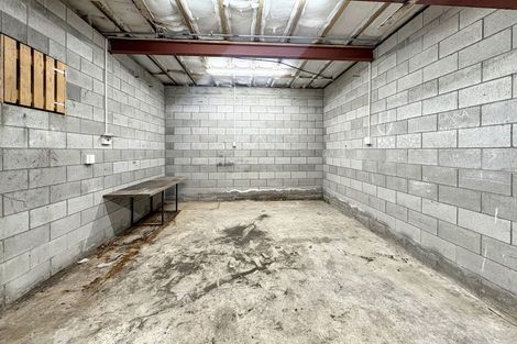 Photo of property in 24 Kent Road, Saint Johns Hill, Whanganui, 4501