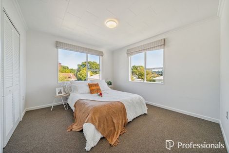Photo of property in 3a Saint Ronans Avenue, Waterloo, Lower Hutt, 5011