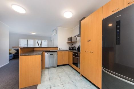 Photo of property in The Haven, 29/120 Beach Haven Road, Beach Haven, Auckland, 0626