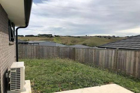 Photo of property in 4 James Elliot Way, Pokeno, 2402