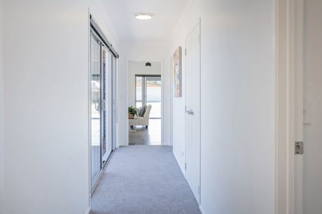 Photo of property in 3 Aquila Drive, Whitianga, 3510