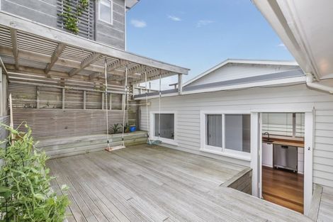 Photo of property in 26 Brighton Street, Island Bay, Wellington, 6023