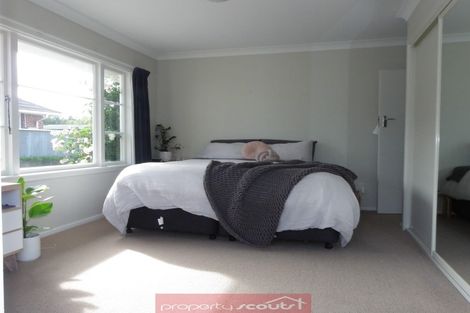 Photo of property in 17 Manor Place, Bryndwr, Christchurch, 8053