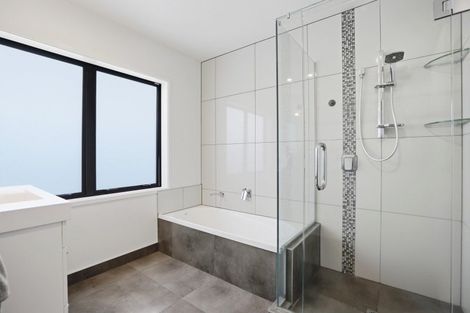 Photo of property in 138 Gloucester Road, Mount Maunganui, 3116