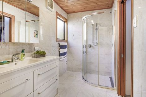 Photo of property in 32 Silva Crescent, Riverlea, Hamilton, 3216