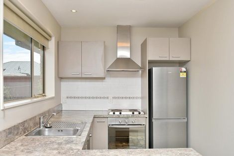 Photo of property in 4/318 Waterloo Road, Islington, Christchurch, 8042