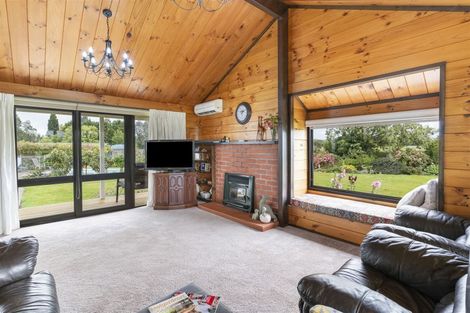 Photo of property in 86 Nursery Road, Homebush, Masterton, 5810