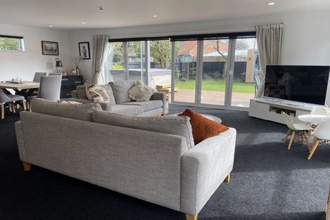 Photo of property in 55 North Parade, Richmond, Christchurch, 8013