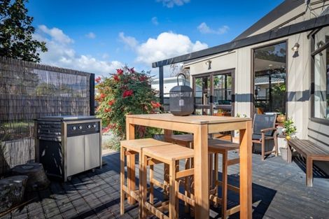 Photo of property in 314 Te Moana Road, Waikanae, 5036