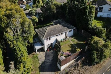 Photo of property in 8 Makora Road, Massey, Auckland, 0614