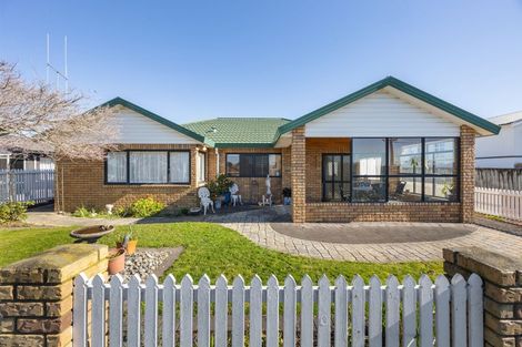 Photo of property in 1/1150 Bank Street, Te Awamutu, 3800