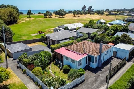 Photo of property in 17 Record Street, Fitzroy, New Plymouth, 4312