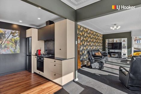 Photo of property in 45 Hawthorn Avenue, Mornington, Dunedin, 9011