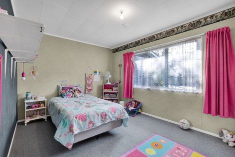 Photo of property in 9a Ballantrae Place, Highlands Park, New Plymouth, 4312