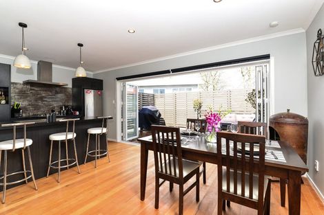 Photo of property in 9 Kingsway Crescent, Forest Lake, Hamilton, 3200